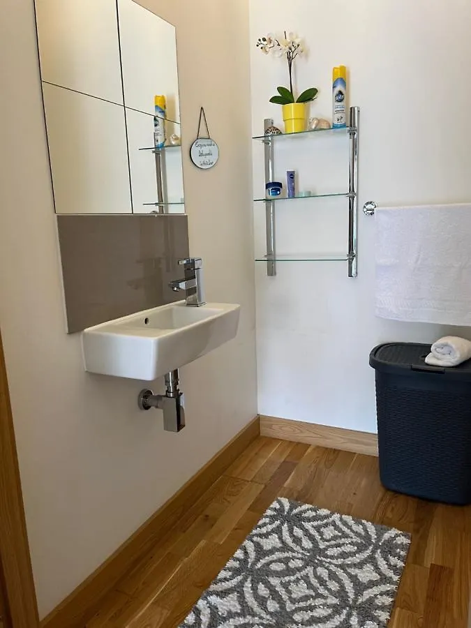 Two Double Bedroom Duplex Flat Лондон Великобритания